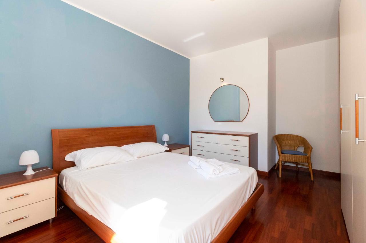 Cozy&Spacious Apt 2 Min Walk From The Tram Stop! Apartment Turin Exterior photo